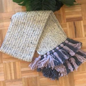 Custom heavy knit scarf